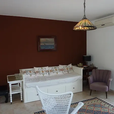 Vi Apartment *